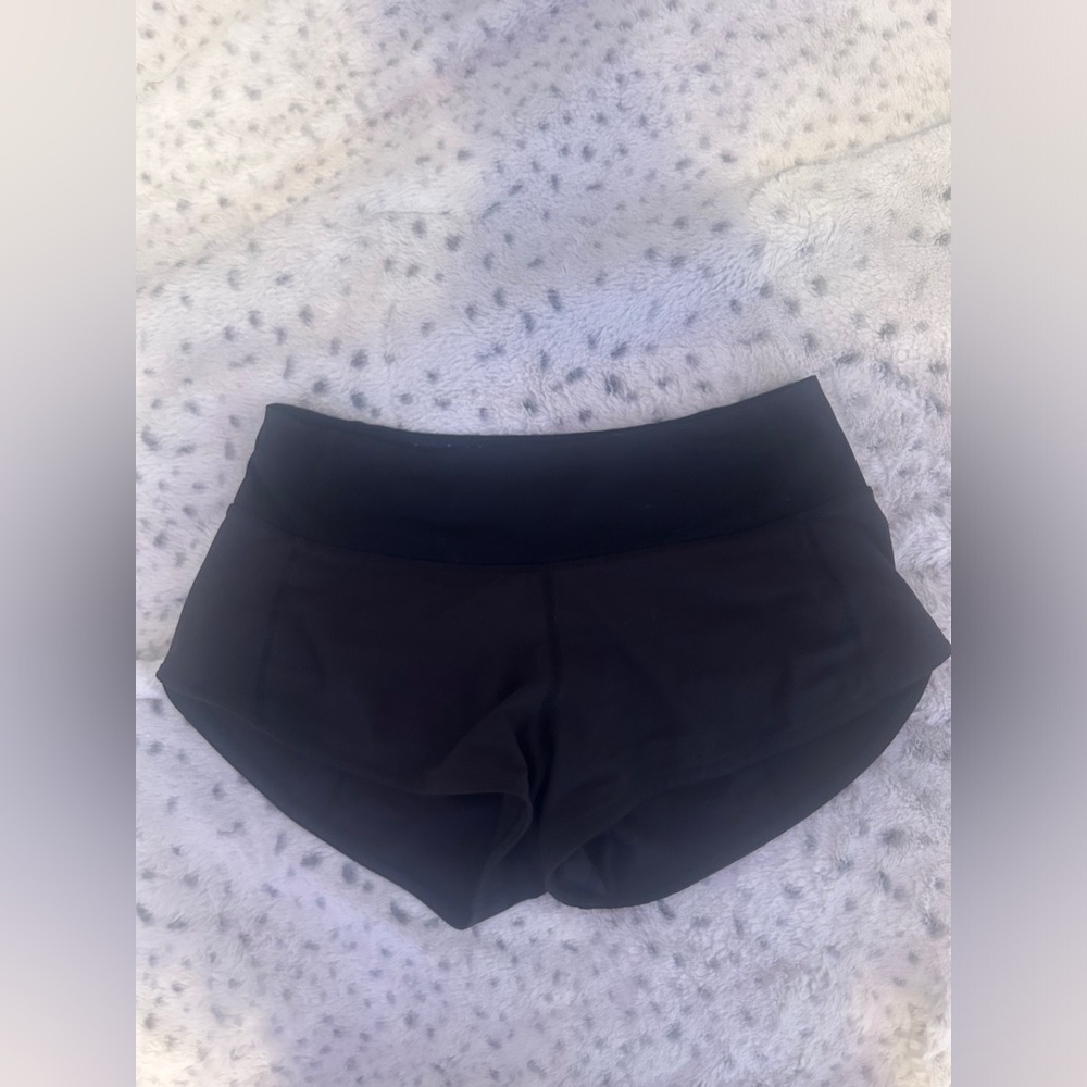 Black lululemon speed ups! 2.5 :) size 0!!